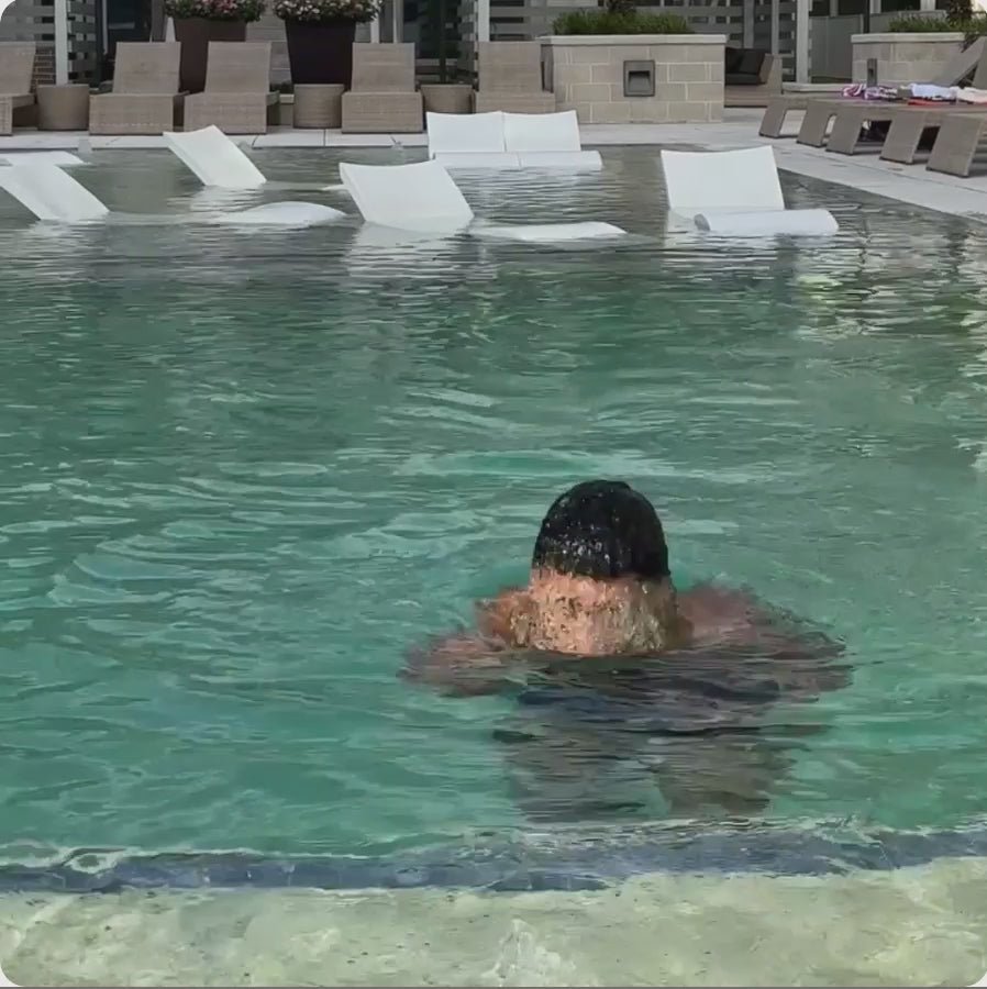 Load video: <p>Our <strong>waterproof formula</strong> keeps your hairline perfect all day long.<br/>No smudging, no fading — <strong>Just lasting confidence.</strong><br/>Enjoy instant, <strong>natural coverage</strong> that enhances your <strong>unique beauty</strong>.</p>